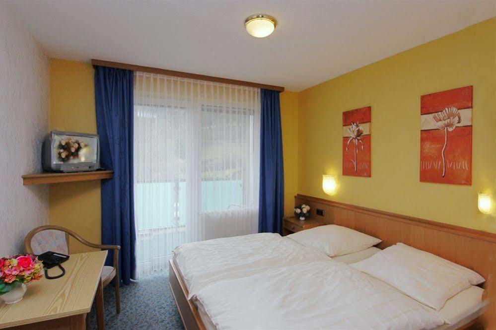 Hotel Hesborner Kuckuck Hallenberg Bagian luar foto