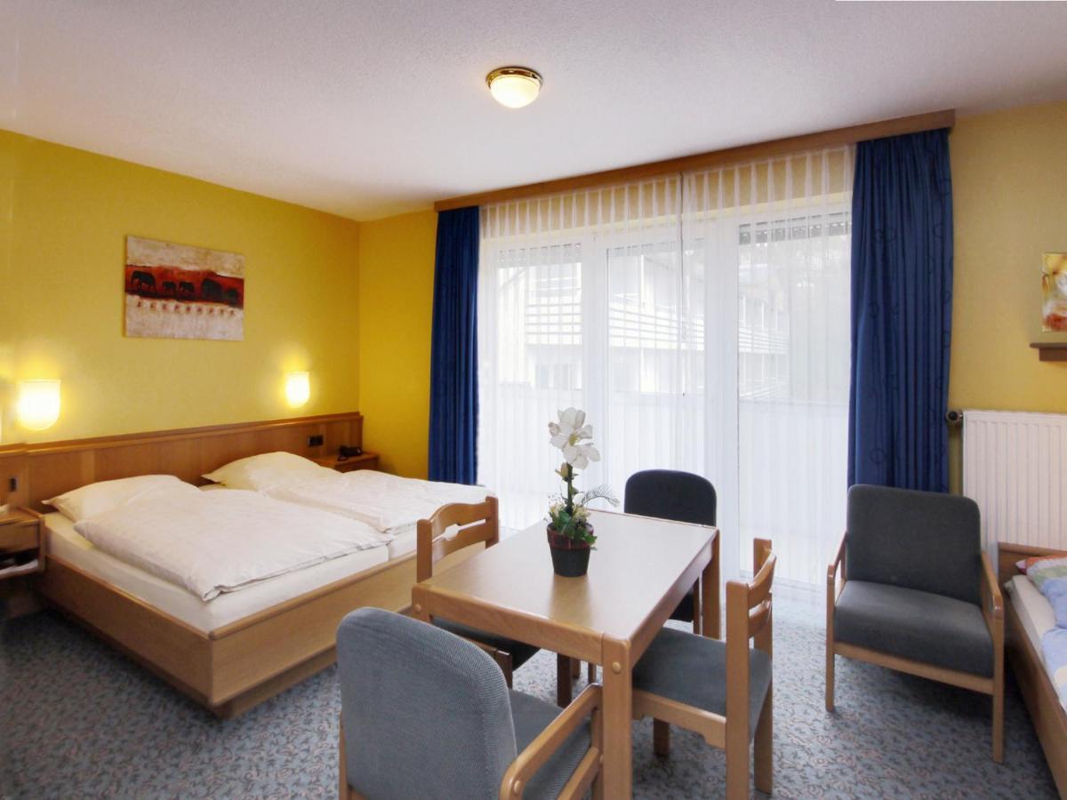 Hotel Hesborner Kuckuck Hallenberg Ruang foto